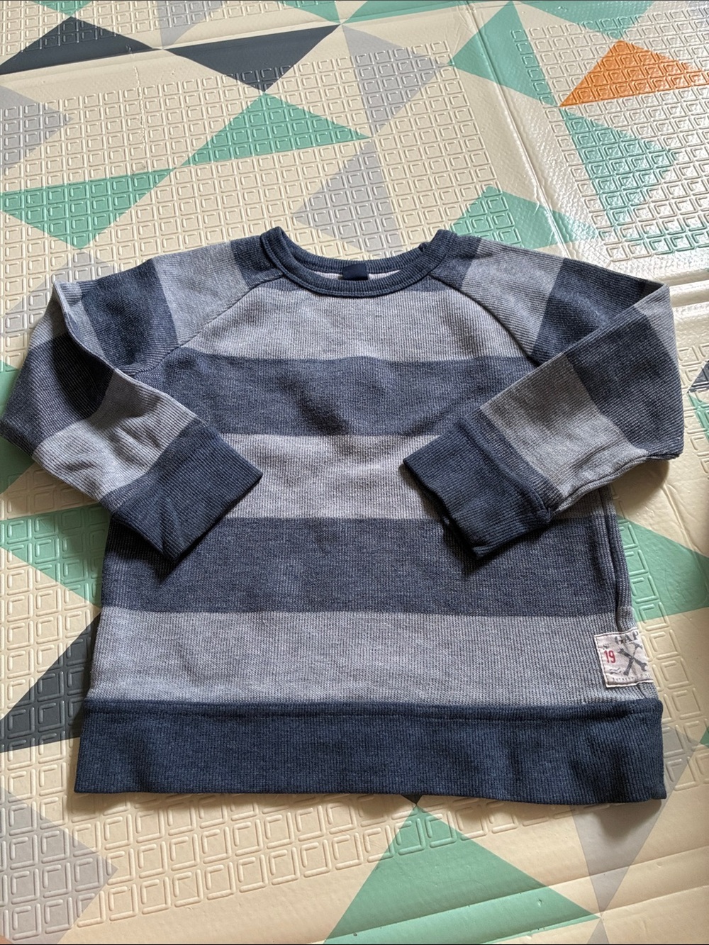 20/25$ 🧸 Striped Navy & Gray Kids Sweatshirt